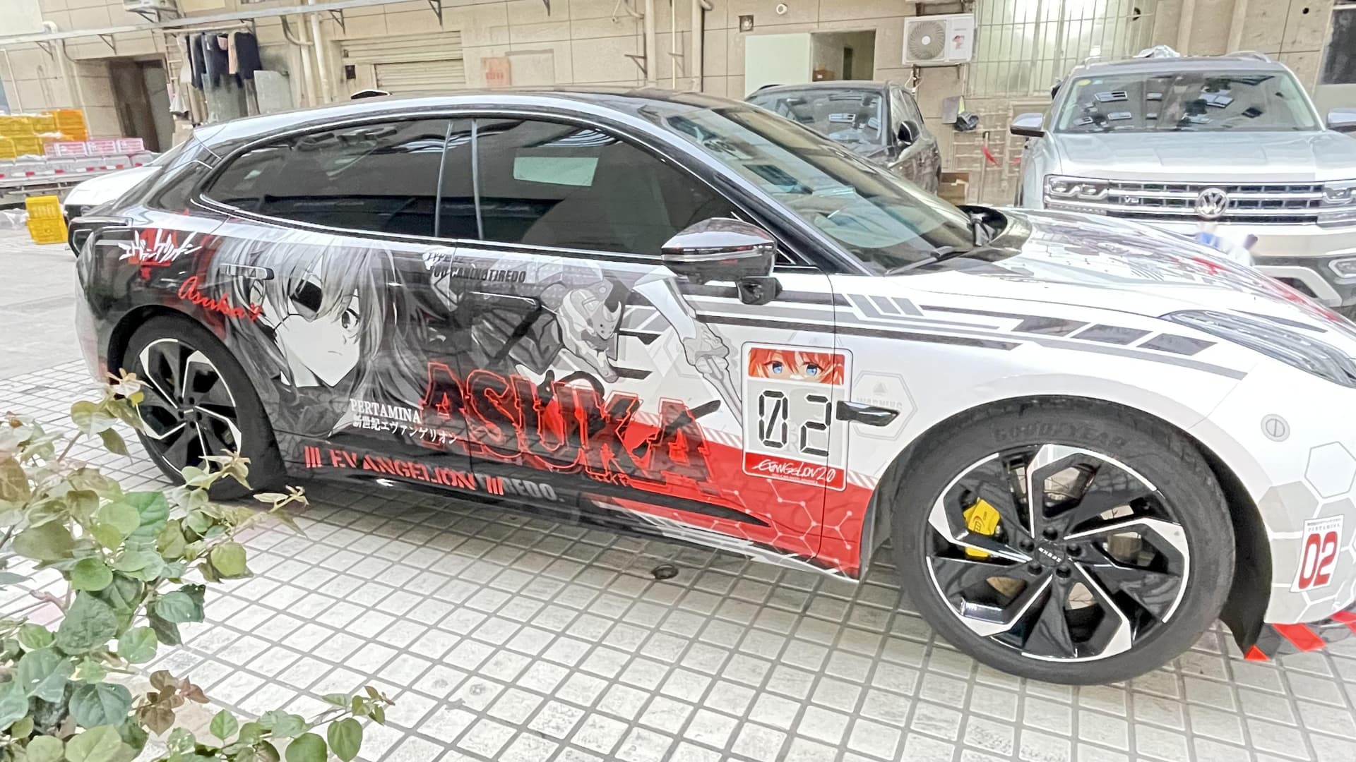 Dodge Challenger Custom Wraps – Exklusiv bei 10KWRAPS erhältlich