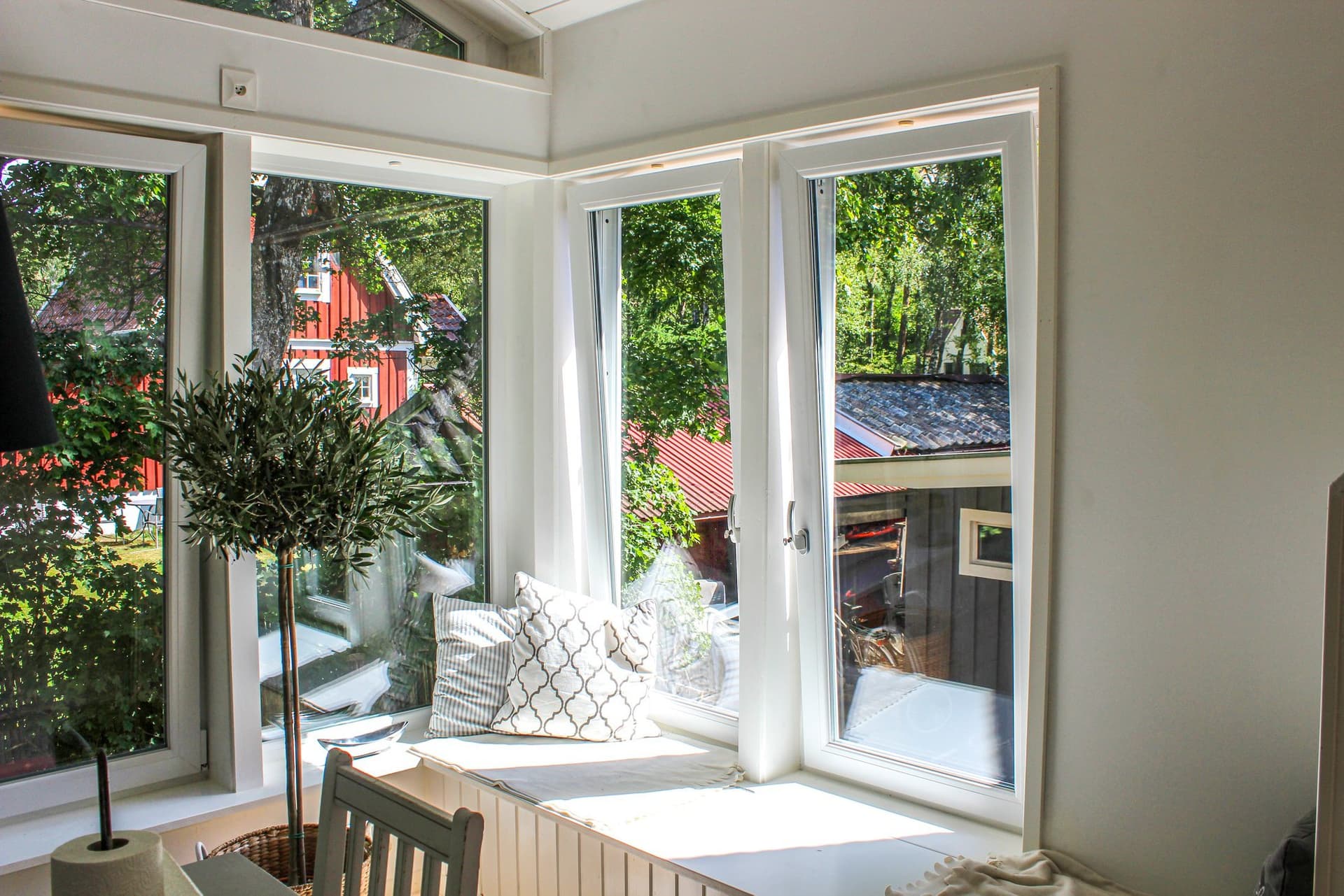 Günstige Fenster: Die besten Fenster für moderne Architektur