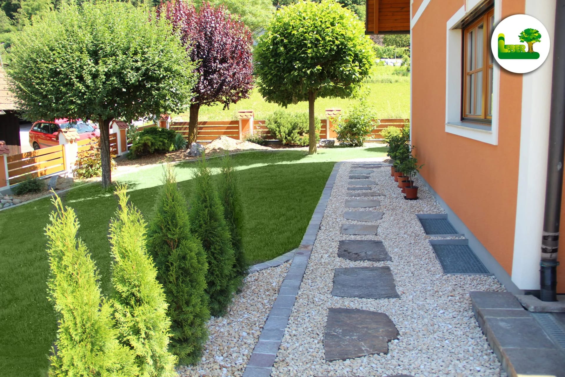 Zum Garten Leber Shop: Umfangreiches Sortiment an Pflanzen, Samen und Gartengeräten für Hobbygärtner und Profis