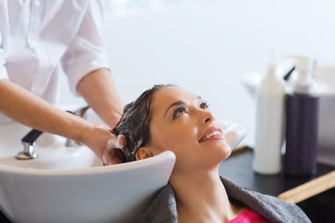 Haare pflegen kaufen wie ein Profi: Die besten Methoden für gesundes Haar